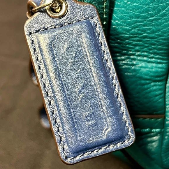 COACH Vintage City Crossbody Bag (SMALL) - Picture 6 of 16